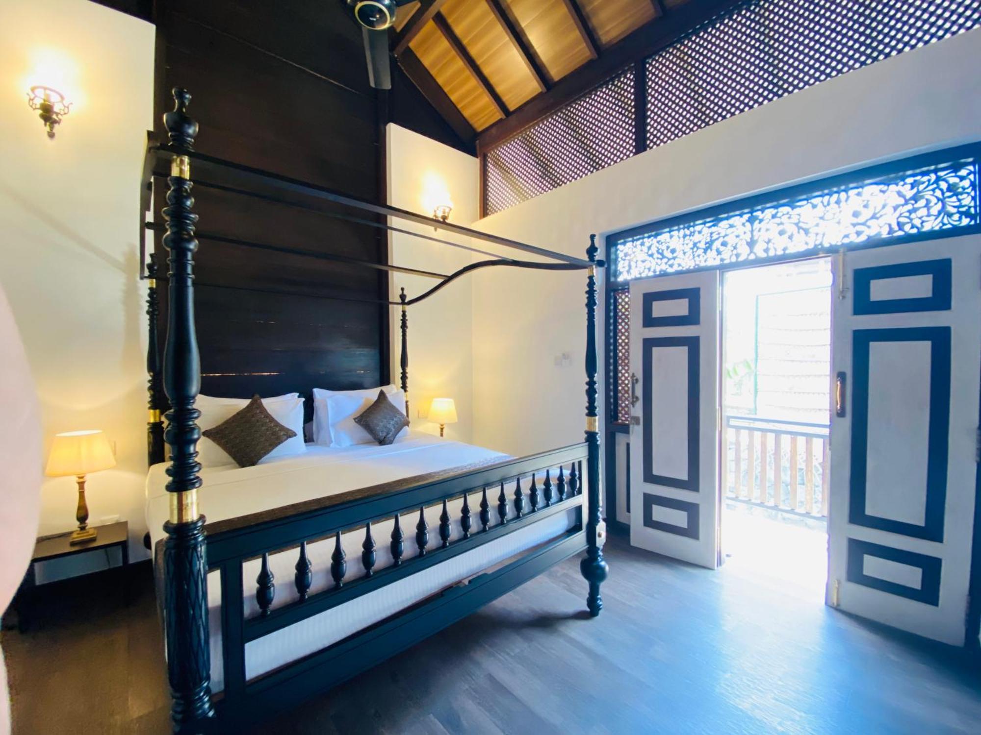 Thaprobana Villa Tangalle - Private Villa Ruang foto