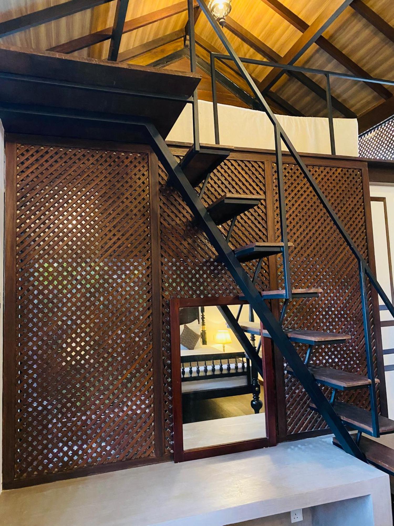 Thaprobana Villa Tangalle - Private Villa Ruang foto